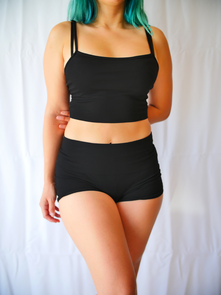 Basics - Crop Top & Yoga Set